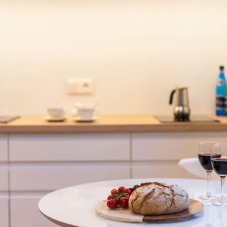 Q17 Rynek Apartament