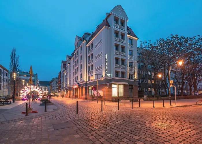 Q17 Rynek Apartment *