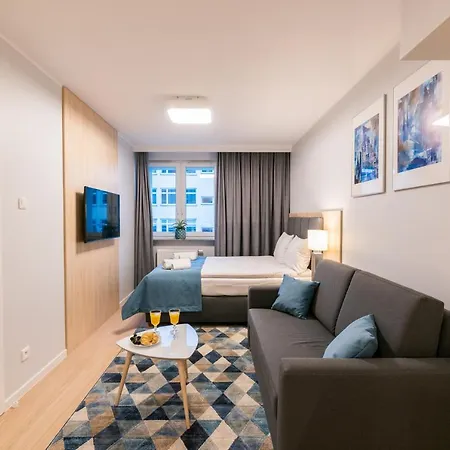 Q17 Rynek Апартаменты *