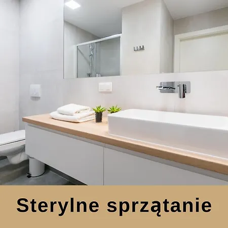 Q17 Rynek Apartment *